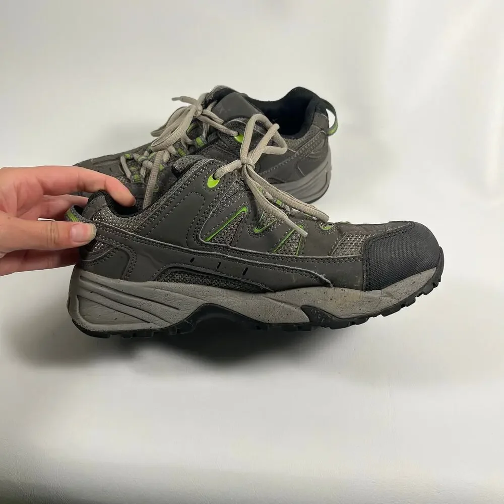 Worx by Red Wing Safety Toe Work Shoes Low Top 6.5W Womens Slip Resistant